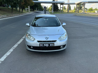 Renault Fluence foto 2