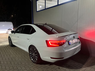 Skoda Superb foto 10