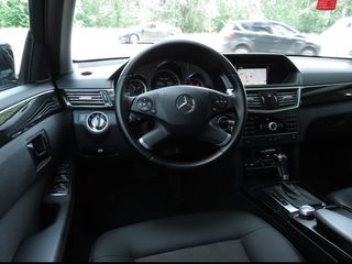 Mercedes E-Class foto 5