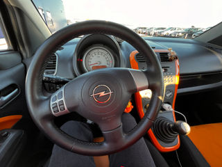 Opel Agila foto 9