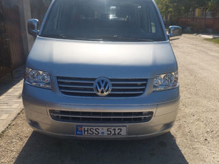 Volkswagen Multivan foto 8