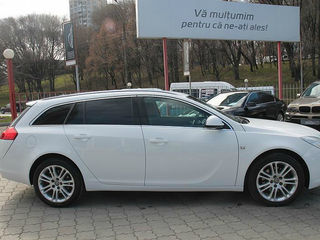 Opel Insignia foto 3