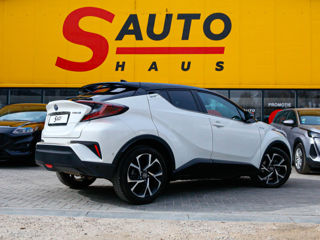 Toyota C-HR foto 3