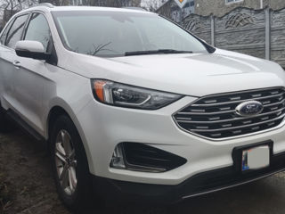 Ford Edge foto 2