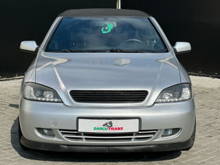 Opel Astra foto 2