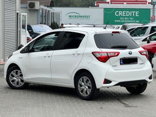 Toyota Yaris foto 4