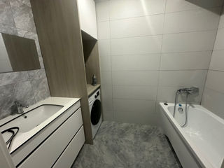 Apartament cu 2 camere, 72 m², Buiucani, Chișinău foto 5