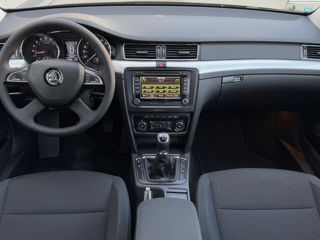 Skoda Superb foto 5