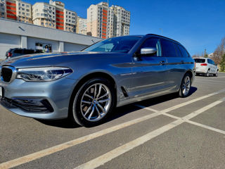 BMW 5 Series foto 2