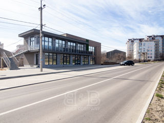 Se vinde spațiu comercial - 546 m.p sîngera + terasă 180 m.p foto 2