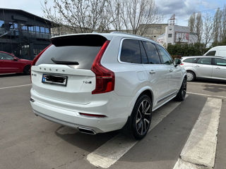 Volvo XC90 foto 4