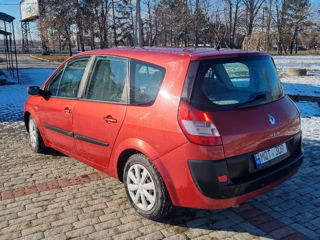 Renault Grand Scenic foto 6