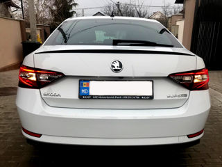 Skoda Superb foto 5