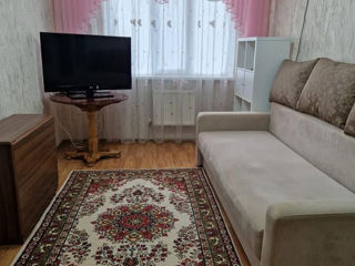 Apartament cu 2 camere, 50 m², Botanica, Chișinău foto 2