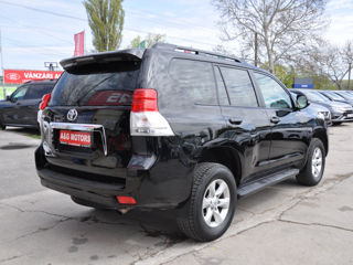 Toyota Land Cruiser Prado foto 3
