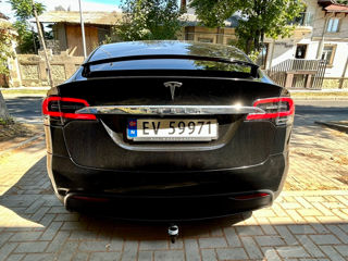 Tesla Model X foto 6