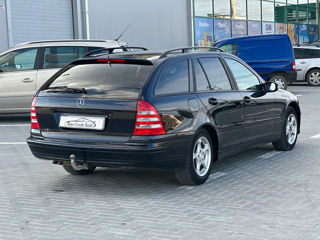 Mercedes C-Class foto 8