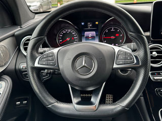 Mercedes GLC foto 8