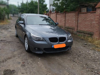 BMW 5 Series foto 5