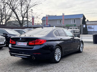 BMW 5 Series foto 3