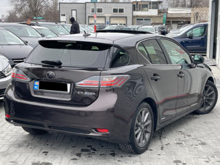 Lexus CT Series foto 3