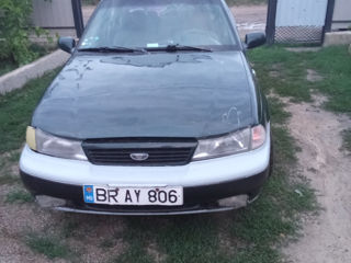 Daewoo Nexia foto 1