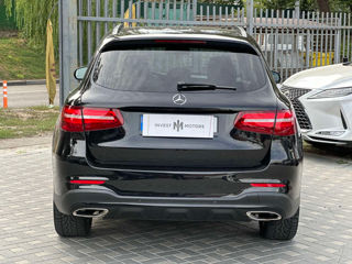 Mercedes GLC foto 5