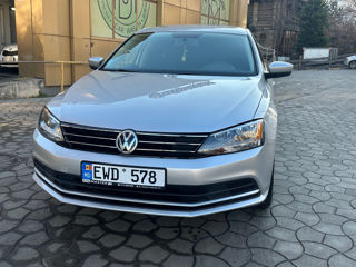 Volkswagen Jetta foto 5