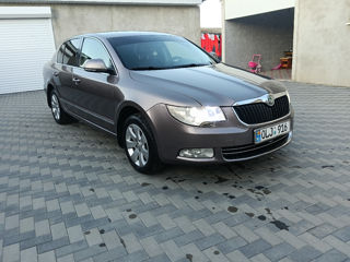 Skoda Superb foto 3