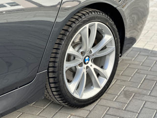 BMW 5 Series foto 6