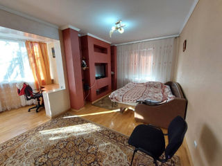 Apartament cu 2 camere, 65 m², Botanica, Chișinău