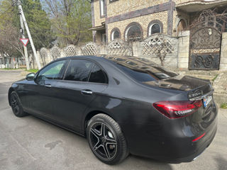 Mercedes E-Class foto 4