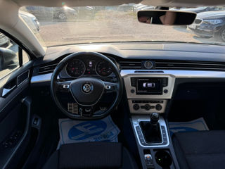 Volkswagen Passat foto 7