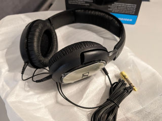 Sennheiser hd 206 closed-back over ear headphones