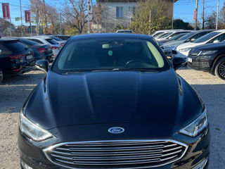 Ford Fusion foto 5