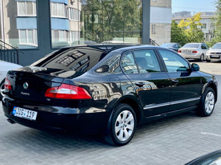 Skoda Superb foto 4