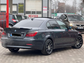 BMW 5 Series foto 3