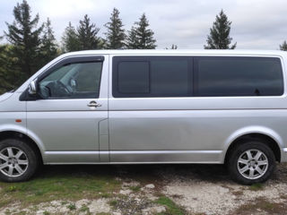 Volkswagen Caravelle foto 8