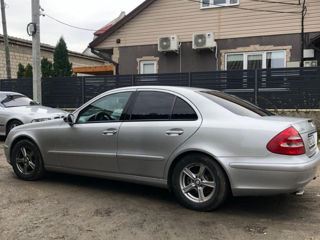 Mercedes E-Class foto 3