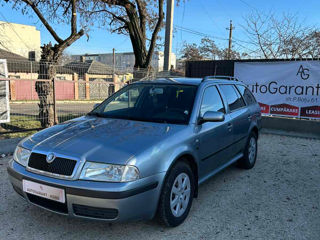 Skoda Octavia foto 2