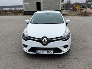 Renault Clio foto 2