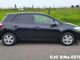 Toyota Auris 2007-2015.