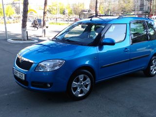 Skoda Roomster foto 2