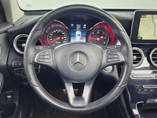 Mercedes GLC foto 10