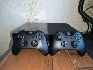 Xbox One 2 Gamepads urgent