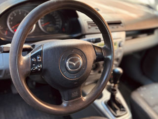 Mazda 2 foto 8