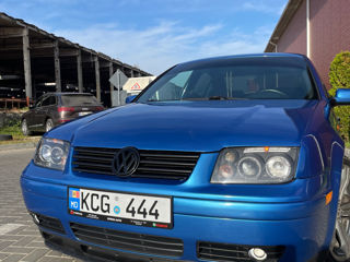 Volkswagen Jetta foto 4