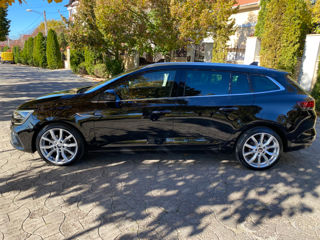 Renault Megane foto 2