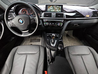 BMW 3 Series foto 4