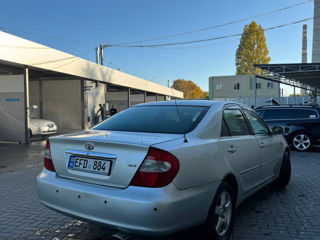 Toyota Camry foto 2